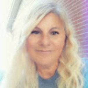 Meet your Posher, Cathy